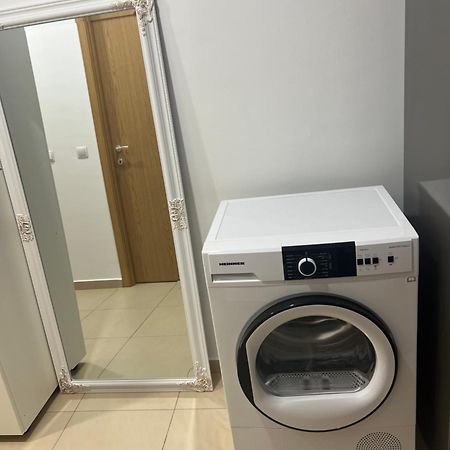 Mrm Aparthome Floreşti Exteriör bild