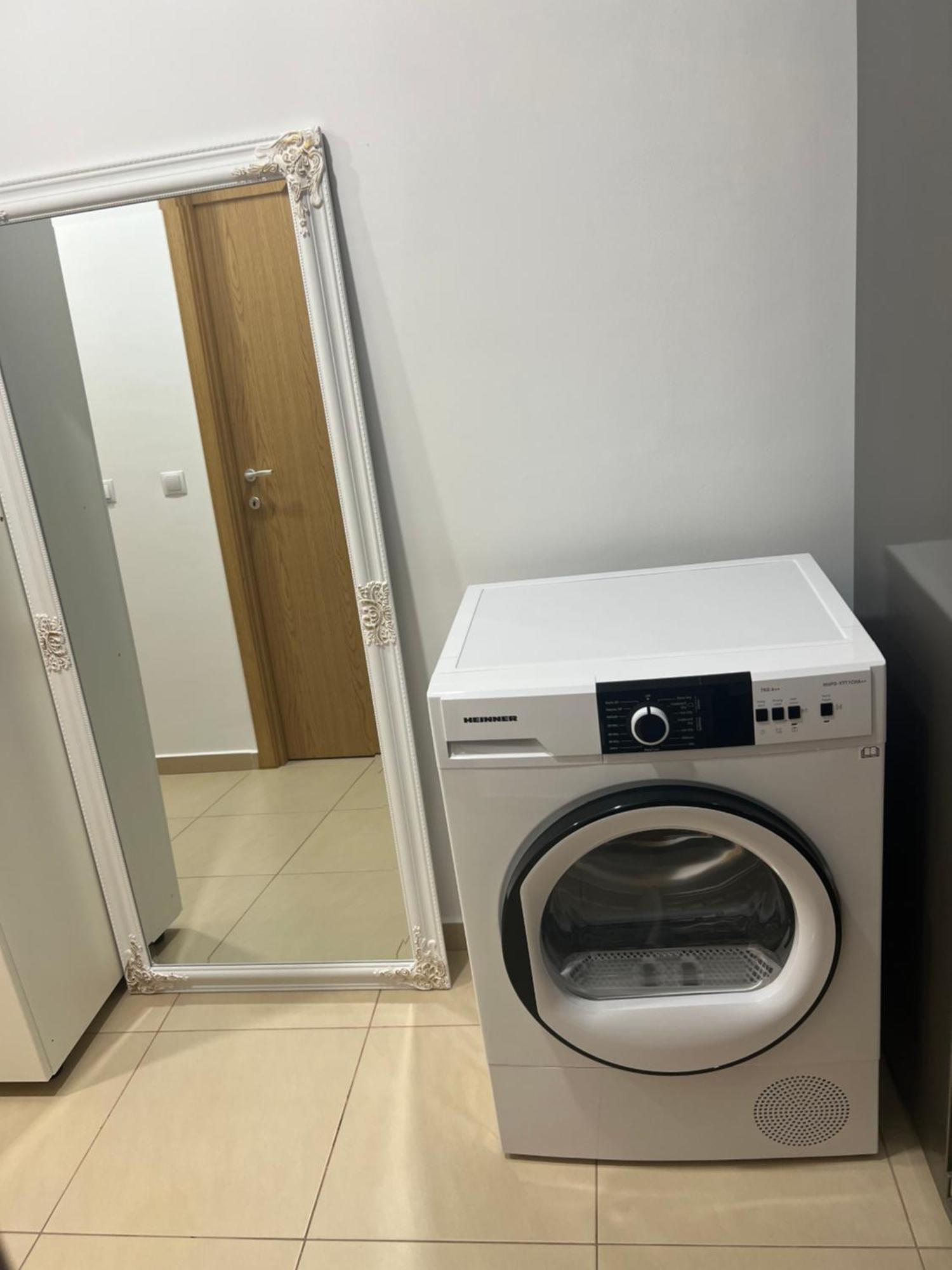 Mrm Aparthome Floreşti Exteriör bild