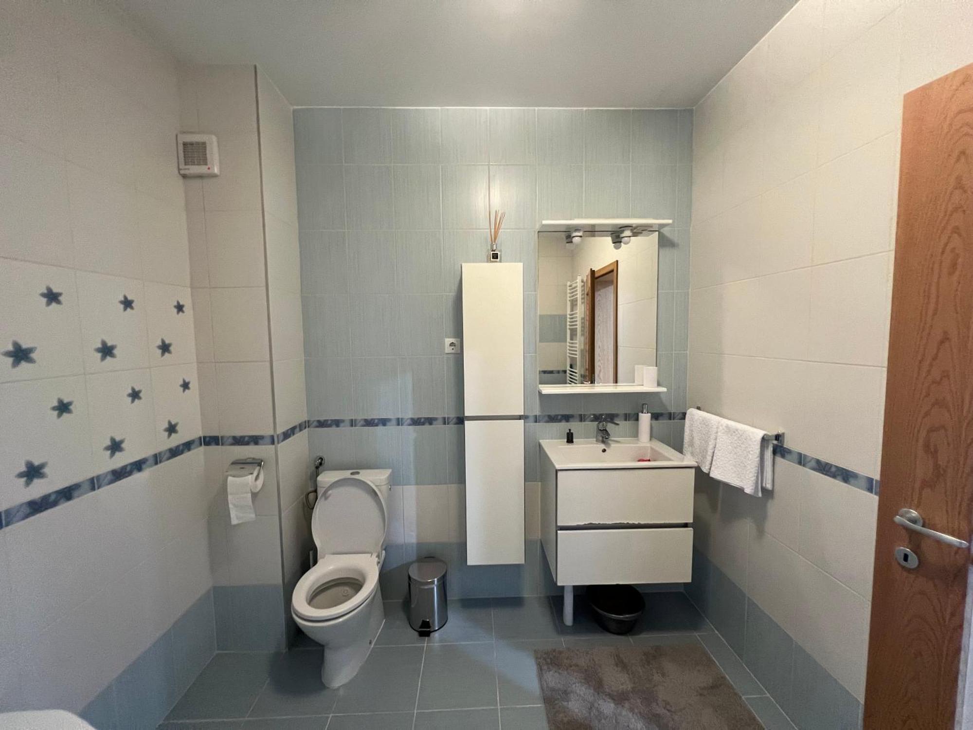 Mrm Aparthome Floreşti Exteriör bild